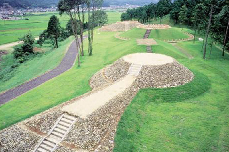 与謝野町古墳公園